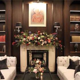 fwthumbFireplace flower decoration Fairmont Windsor Park, Queen Elizabeth, Lilys Flowers Surrey.jpg
